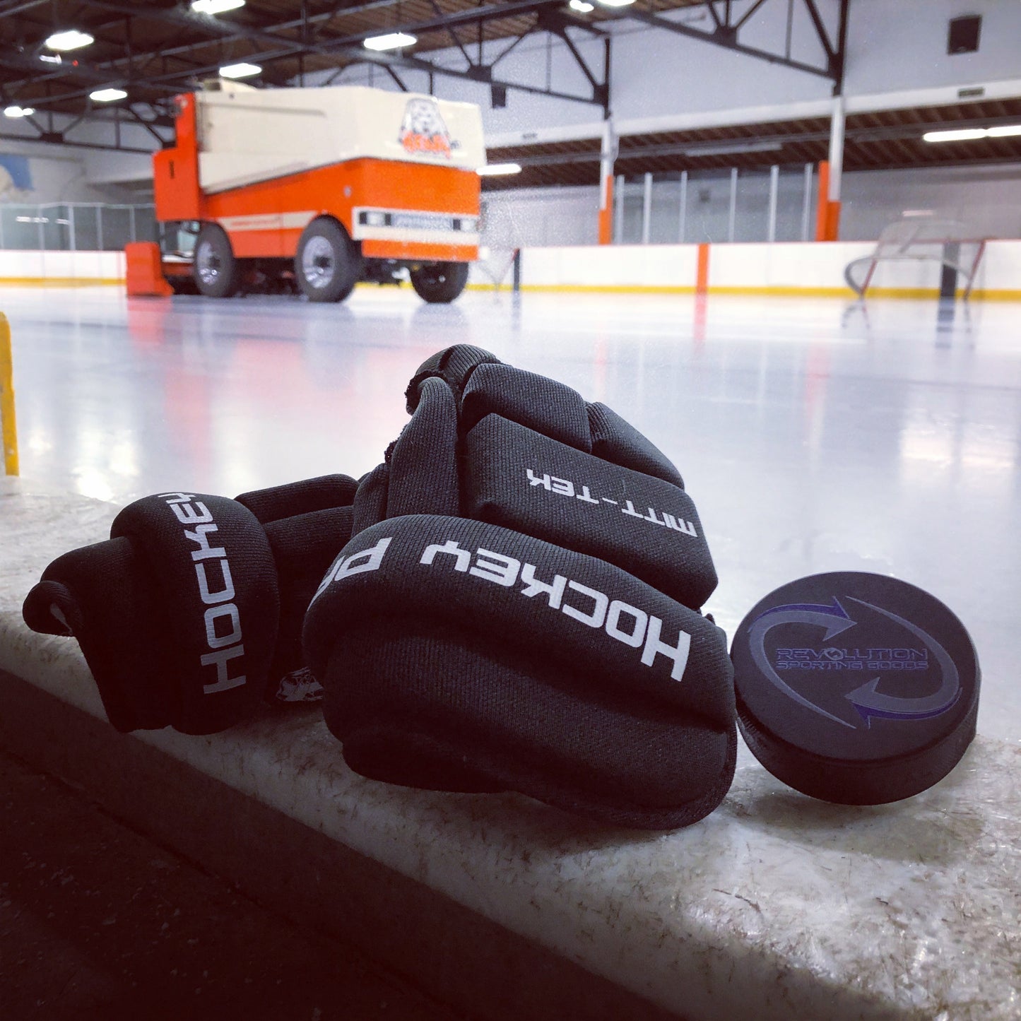 Hockey Paws Mittens