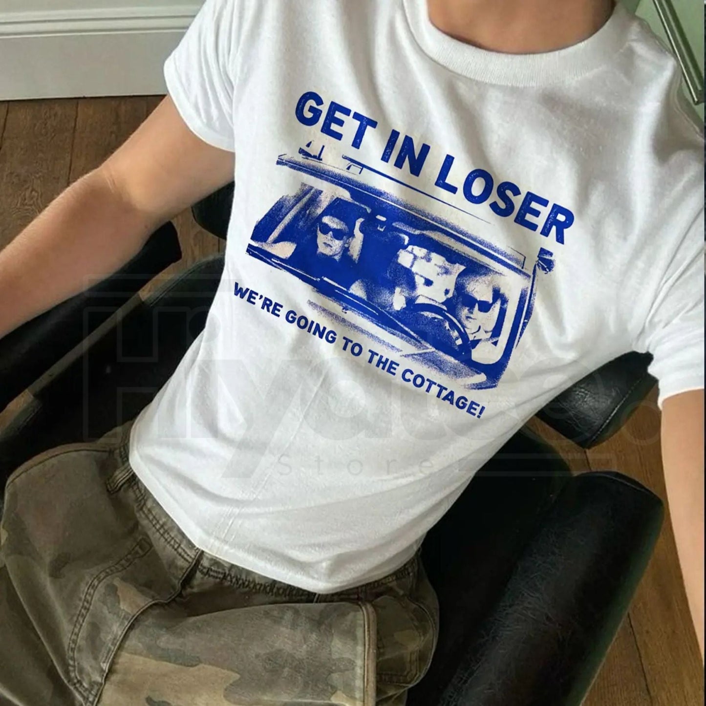 "I’m Coming To The Cottage" Hollanov T-Shirt