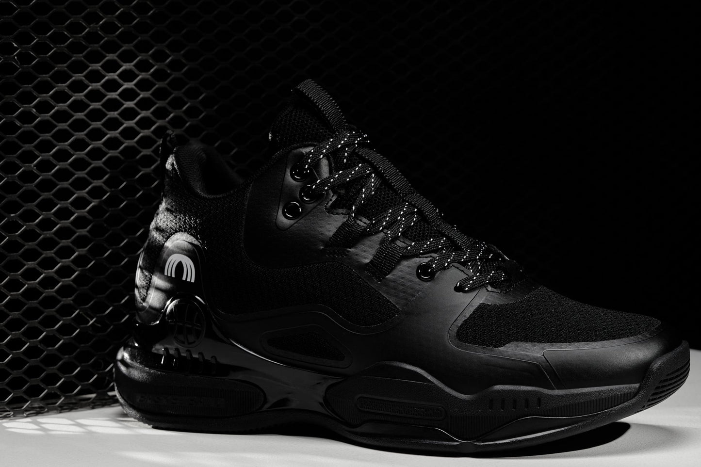 Basketball High-Top Sneakers