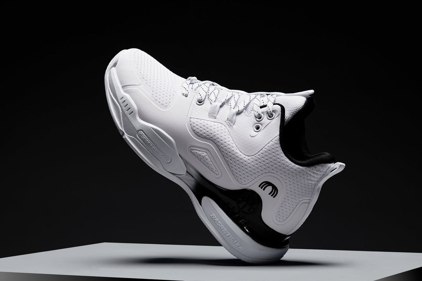 Basketball High-Top Sneakers