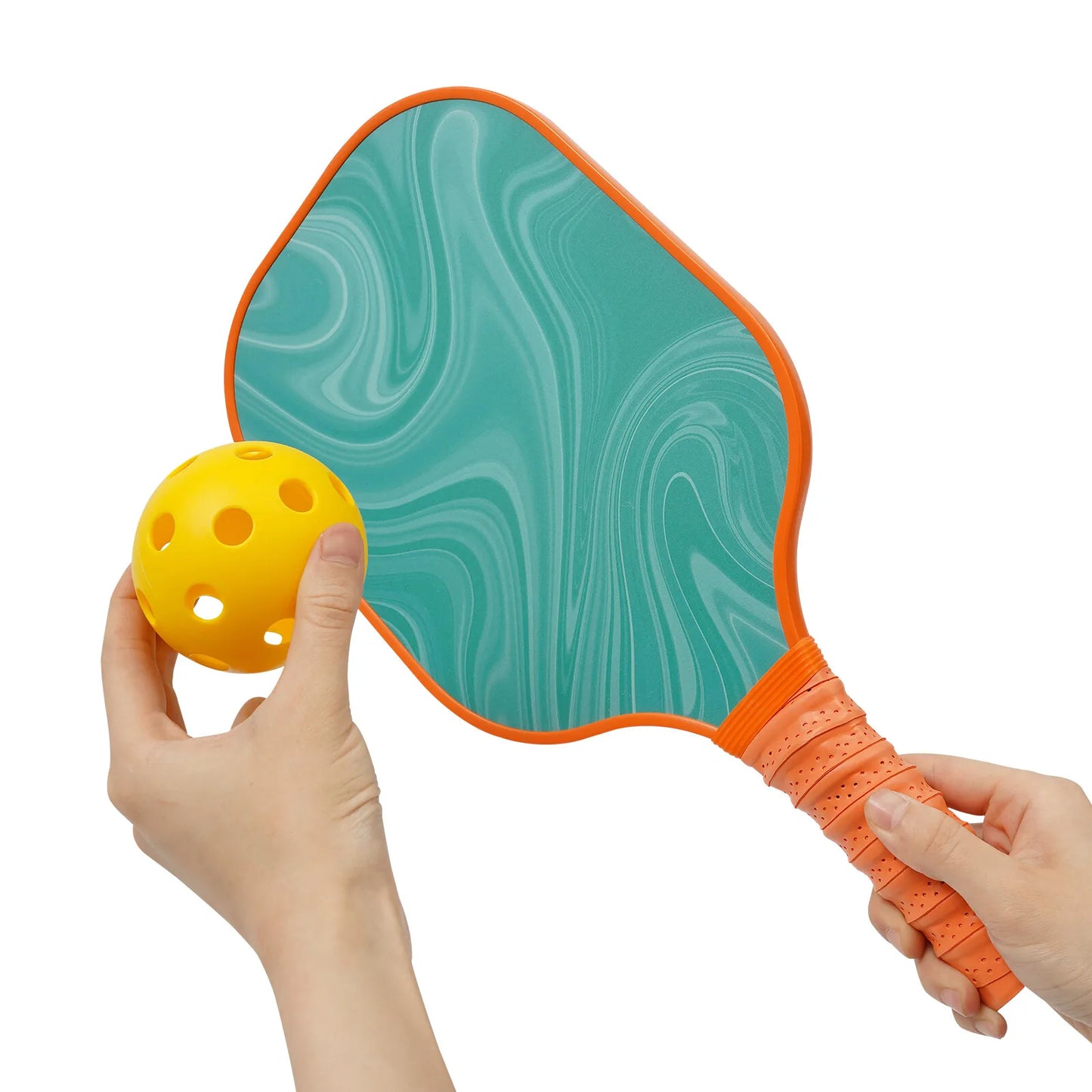 Set Of 4 Paddles And 4 Balls