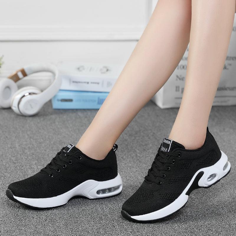 Women's Tennis Shoes