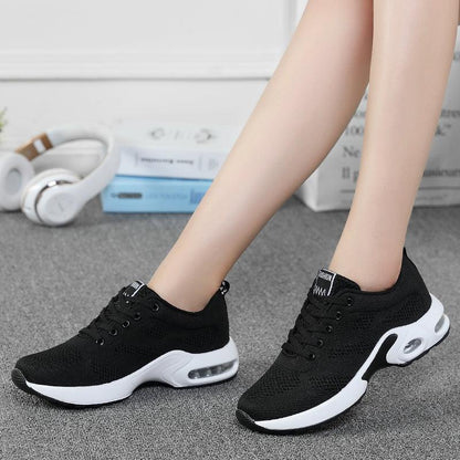 Women's Tennis Shoes