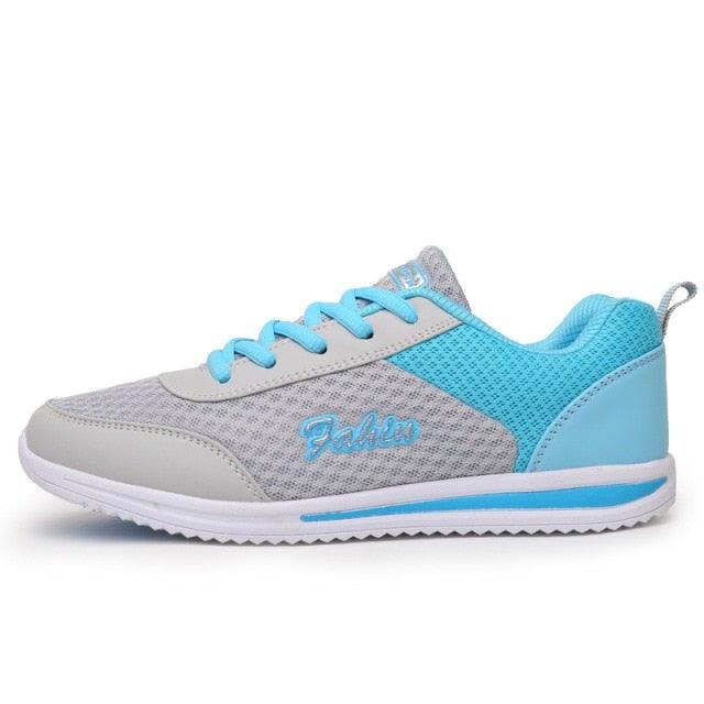 Women's Tennis Shoes