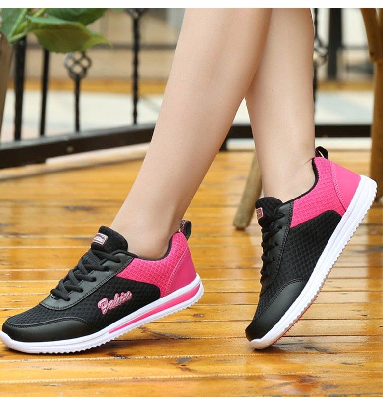 Women's Tennis Shoes