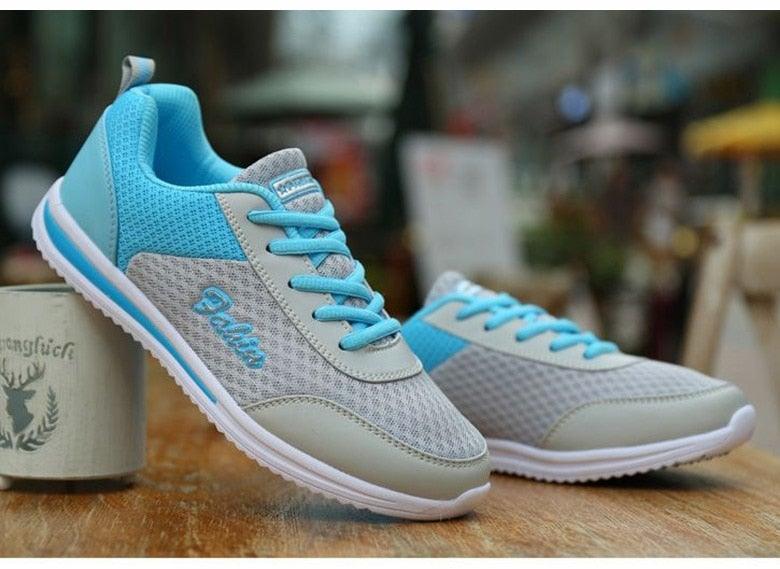 Women's Tennis Shoes